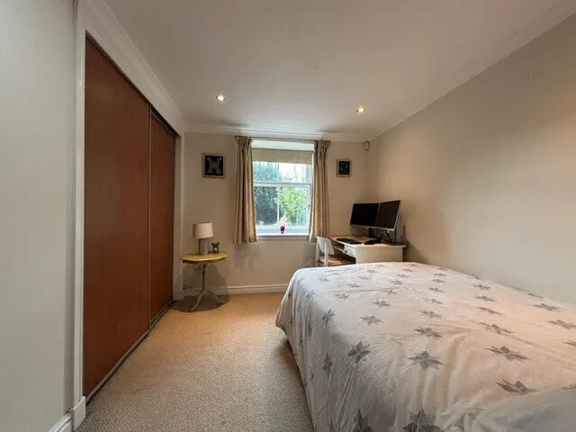Mansionhouse Road, photo 10
