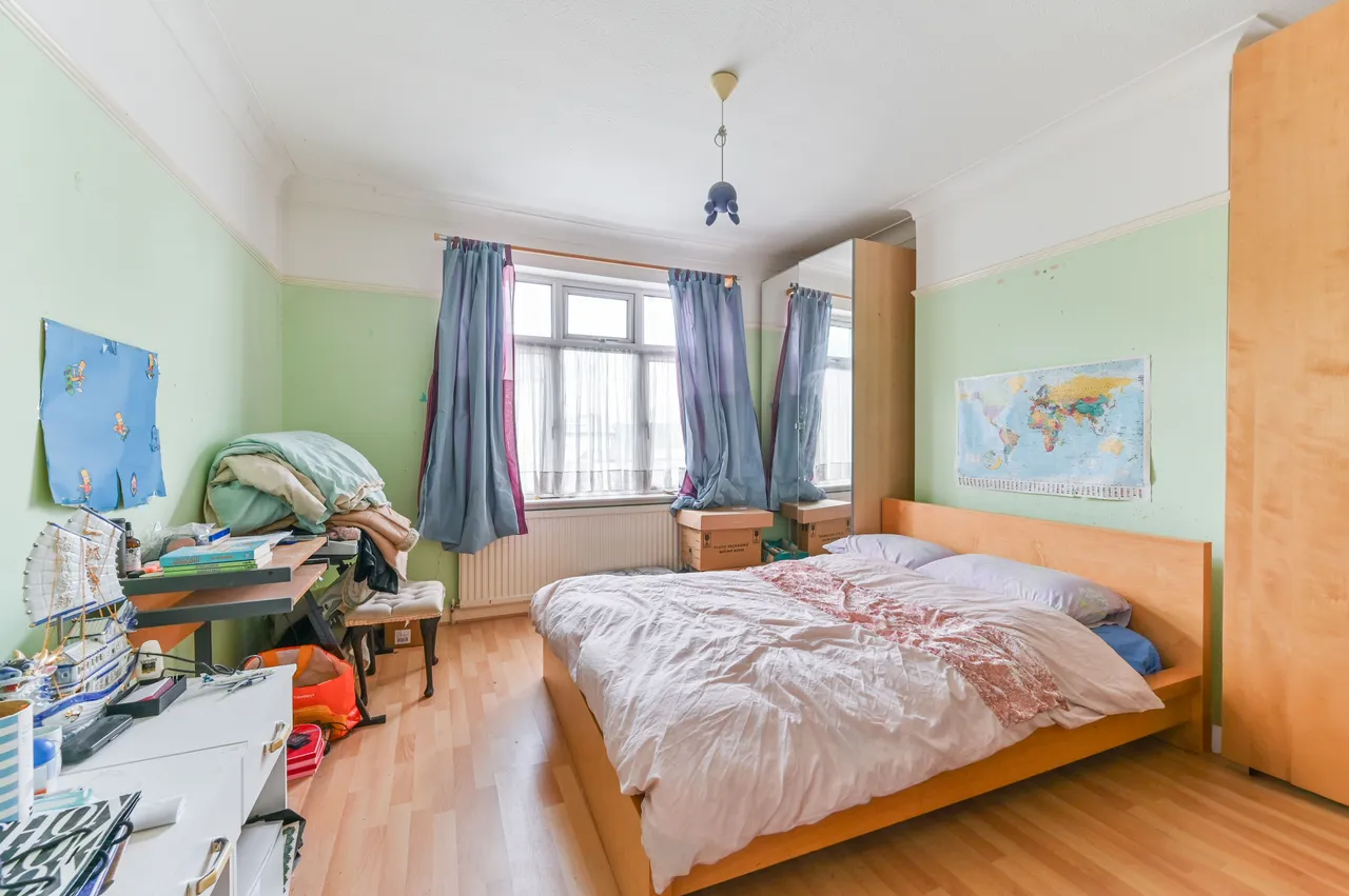 24 Pollards Hill South, London, photo 11