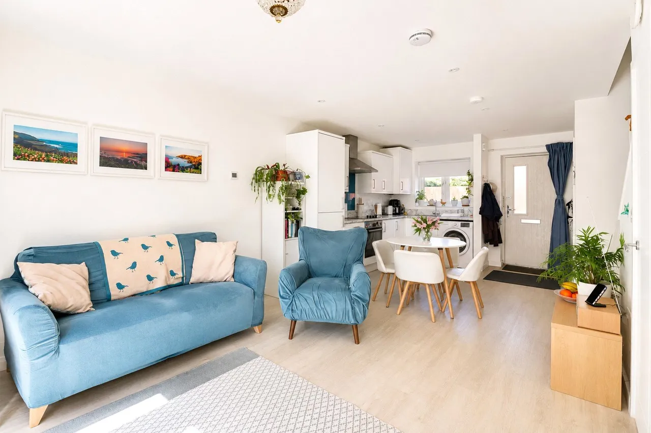 Honey Farm Close, South Molton, EX36, photo 7