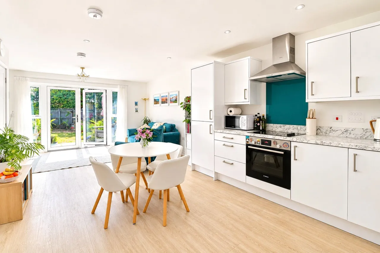 Honey Farm Close, South Molton, EX36, photo 3