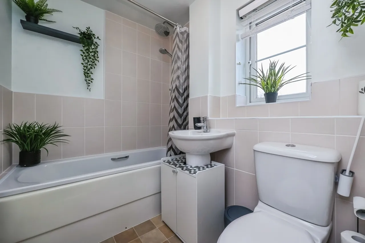 Linnet Way, Hucknall, Nottingham, Nottinghamshire, NG15, photo 17