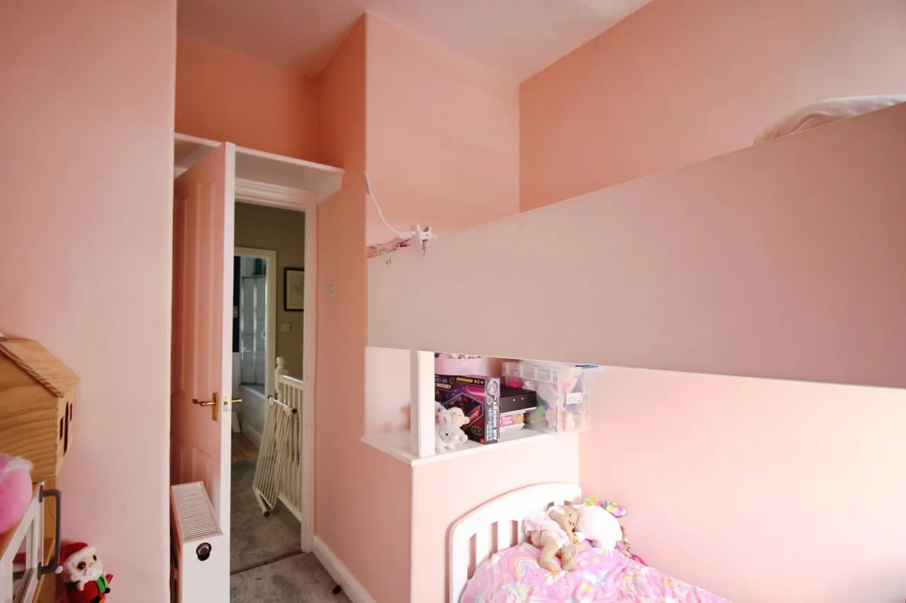 Southfield Lane, Horbury, WF4, photo 14