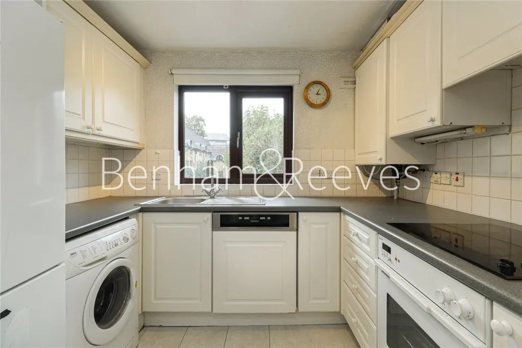 Waveney Close, Wapping, E1W, photo 6