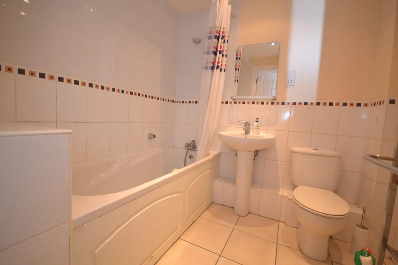 Picture House, Cheapside, Reading, photo 8