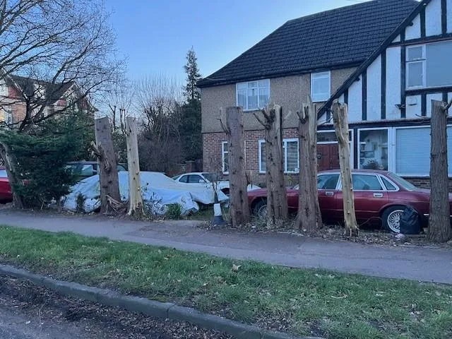 Edgware Way, Edgware, photo 4