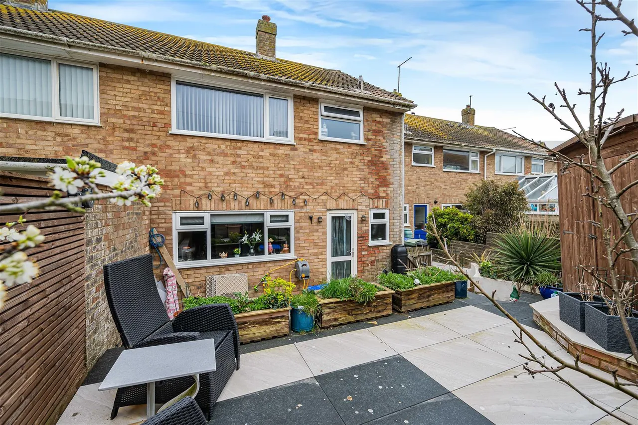 Buckle Close, Seaford, photo 16