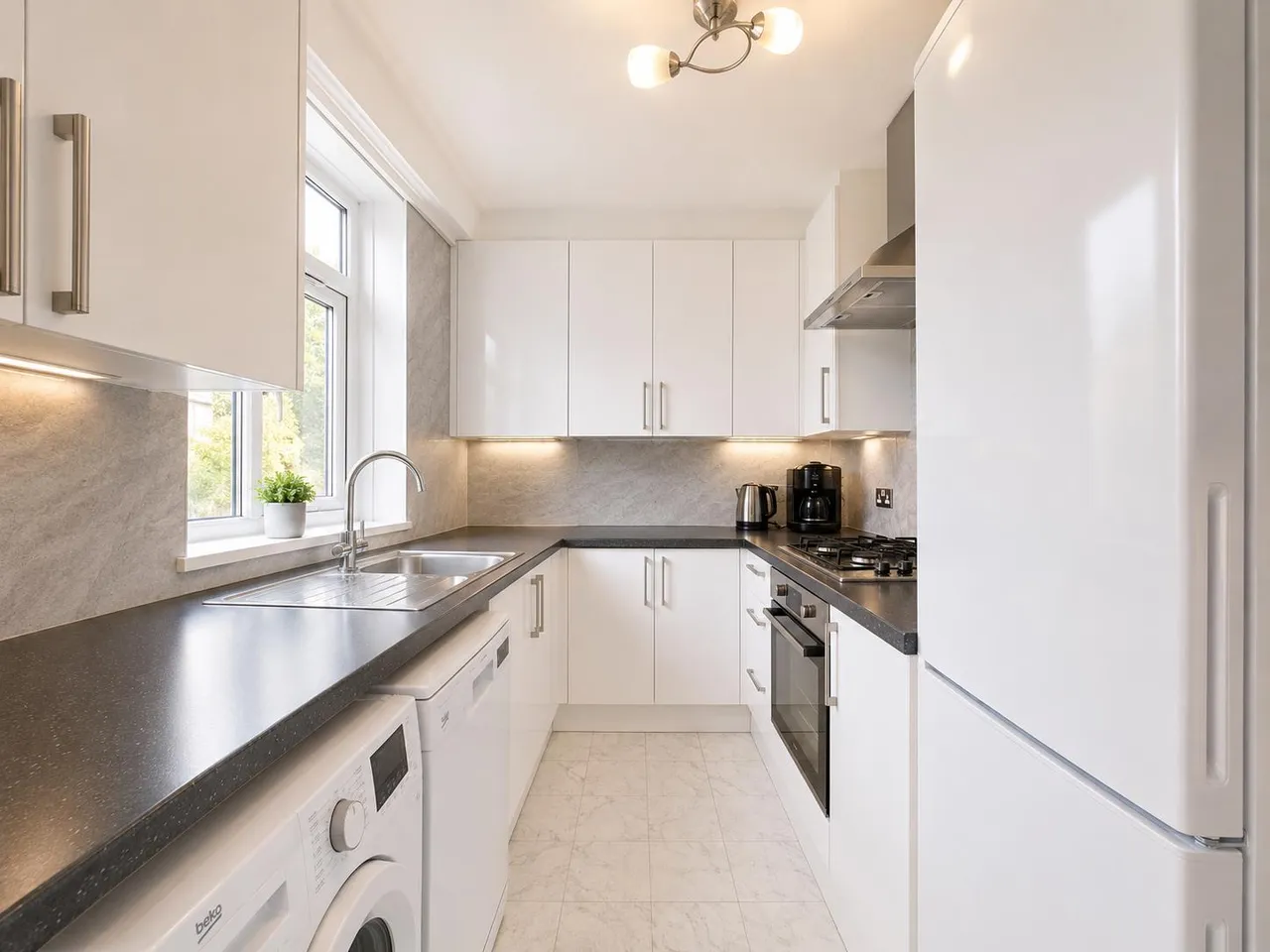 Denison Road, Feltham, TW13, photo 4