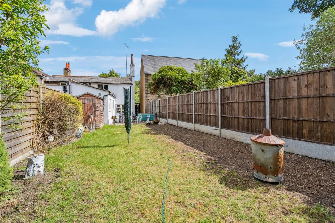 Aldenham Road, Bushey, WD23, photo 8