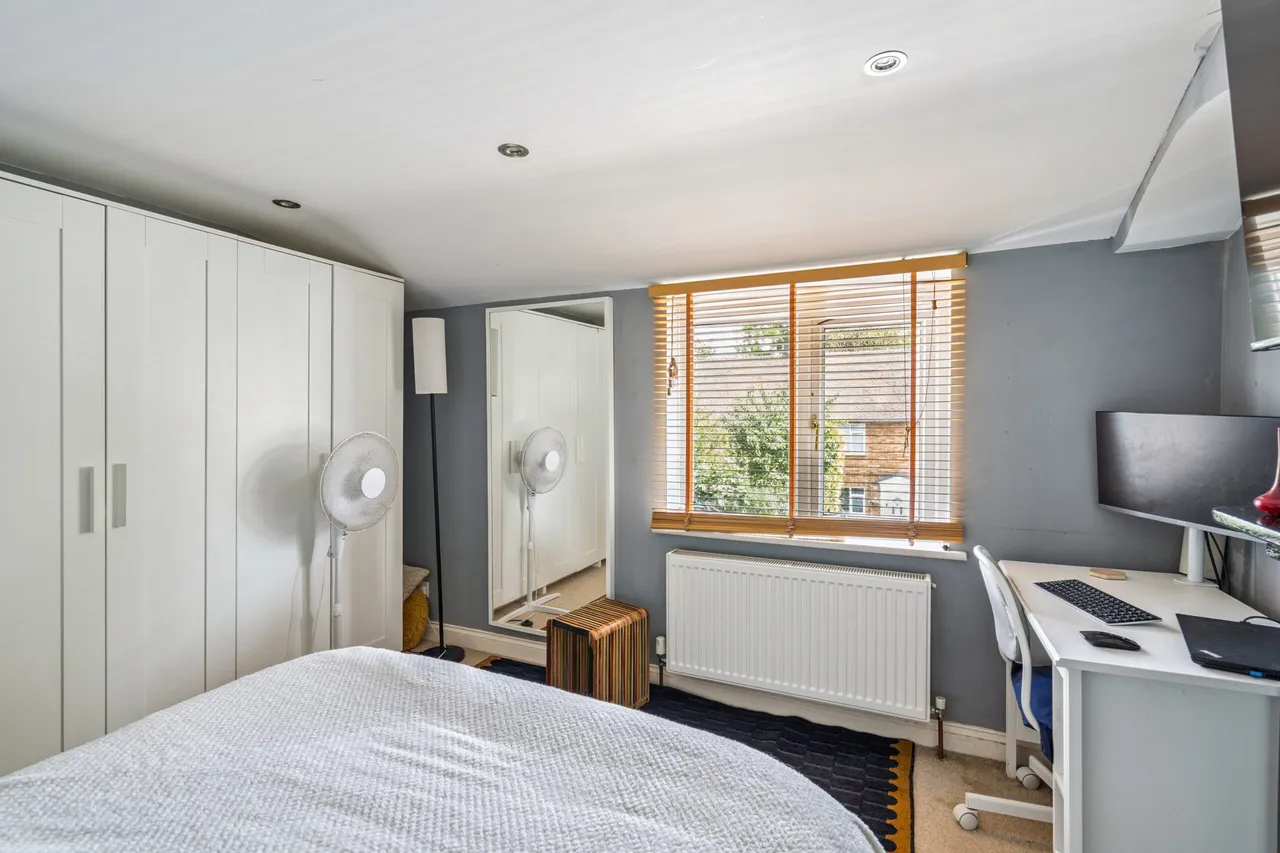 Aldenham Road, Bushey, WD23, photo 7