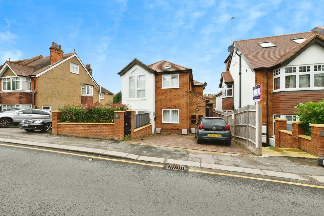 Fairdene Road, Coulsdon, CR5, photo 10