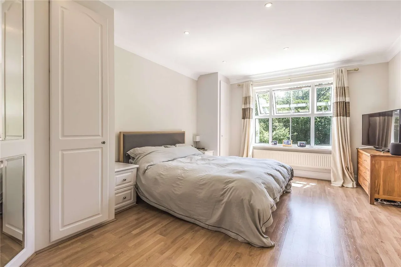 Lady Margaret Road, Sunningdale, SL5, photo 5