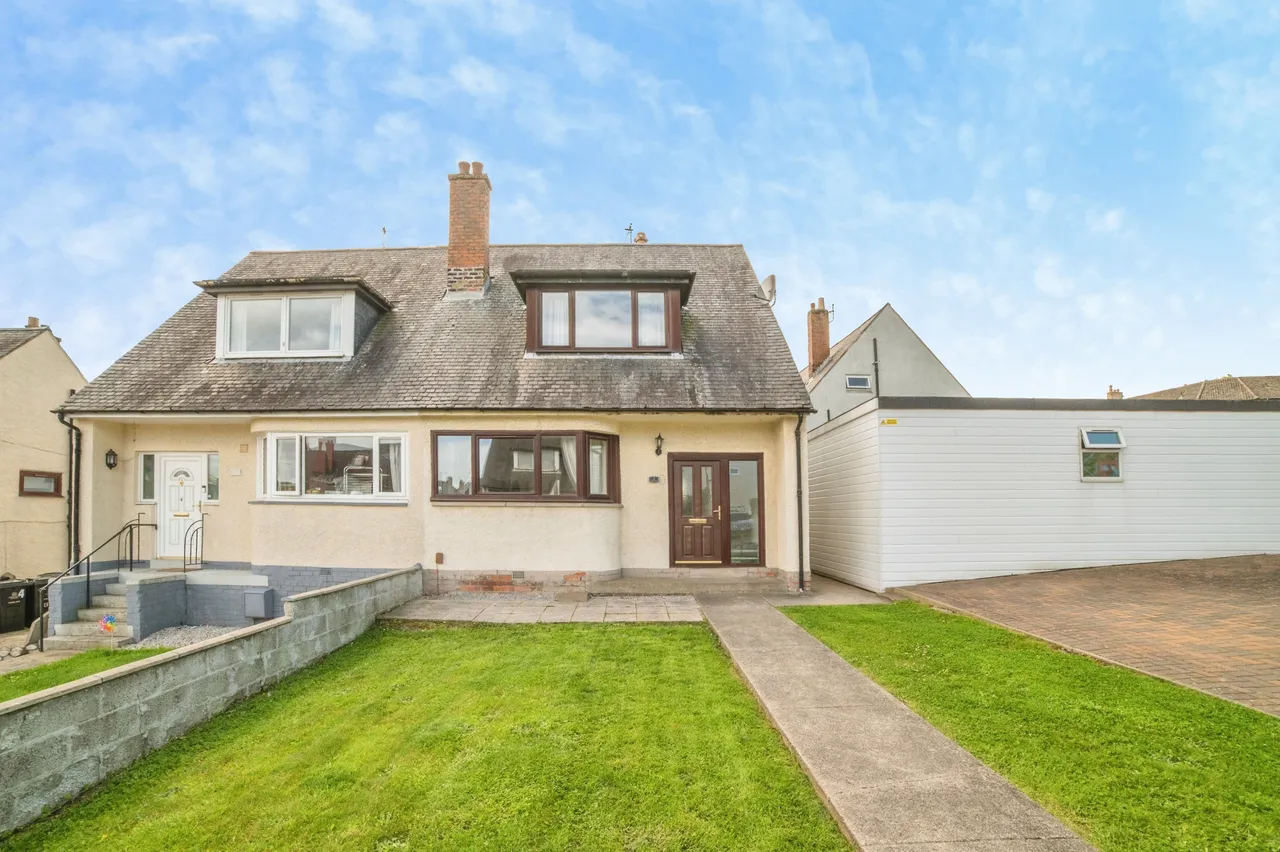 3 bed house for sale — Fernie Brae, Aberdeen