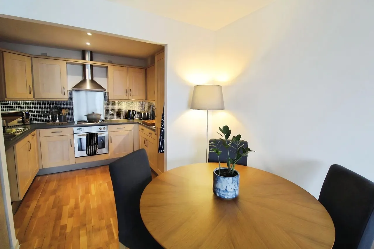 Whitehall Quay, Leeds, LS1, photo 5