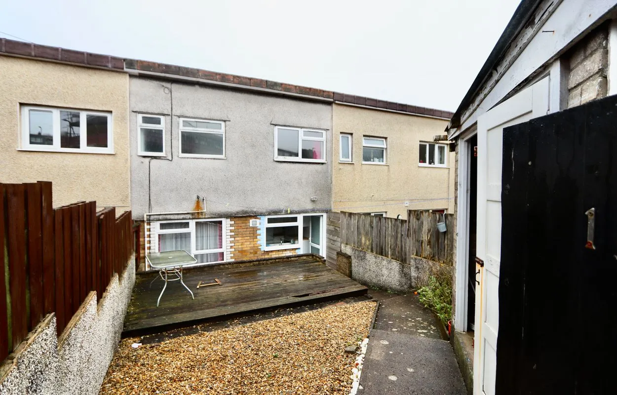Willow Court, Newbridge, NP11, photo 5