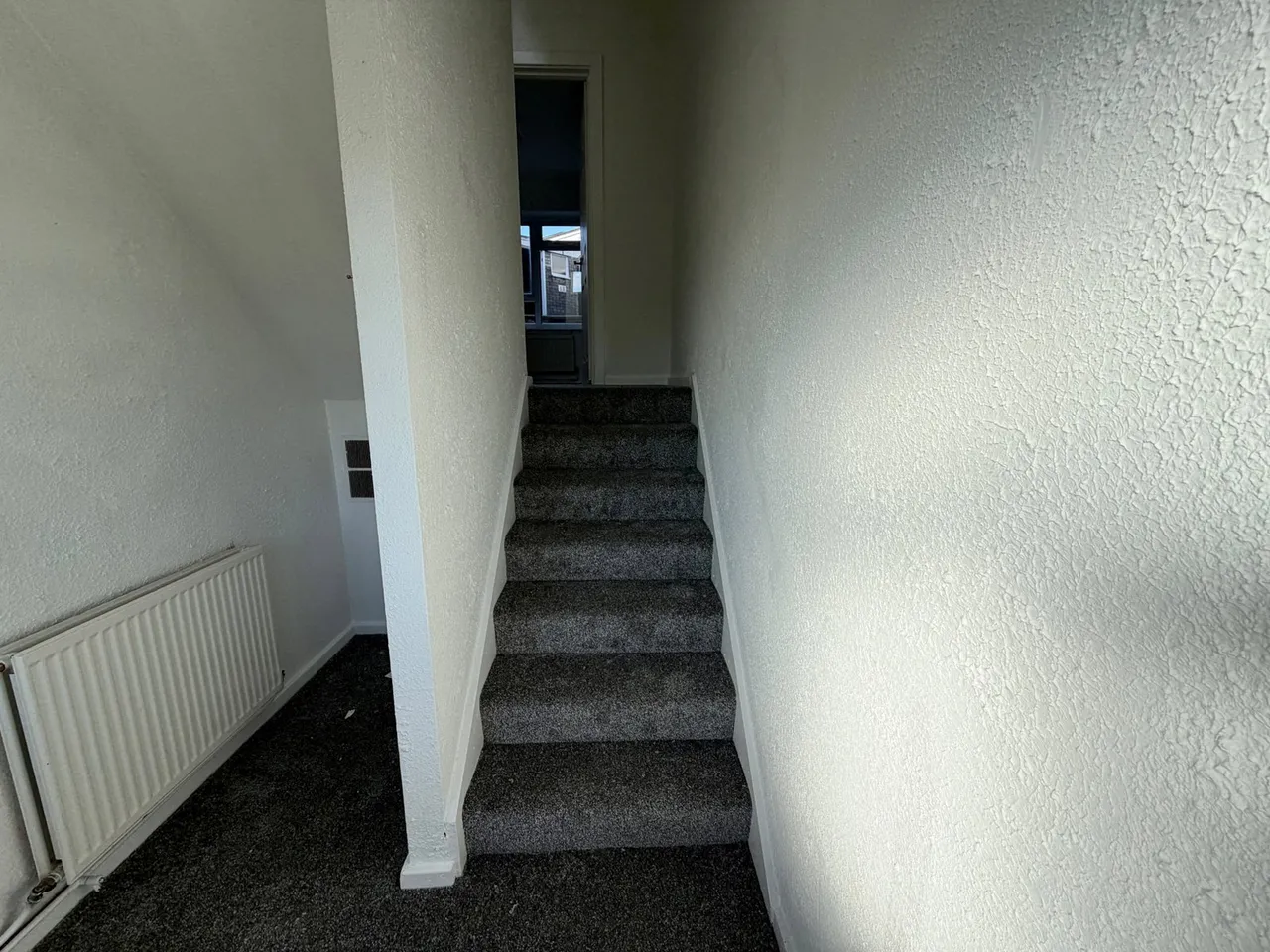 Willow Court, Newbridge, NP11, photo 8