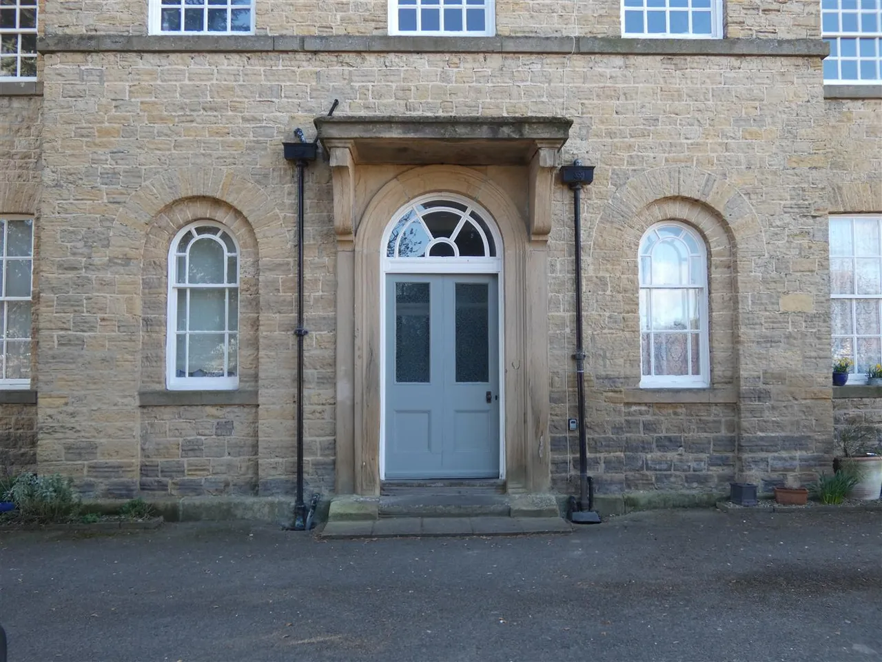 Mowbray Grange, South End, photo 10