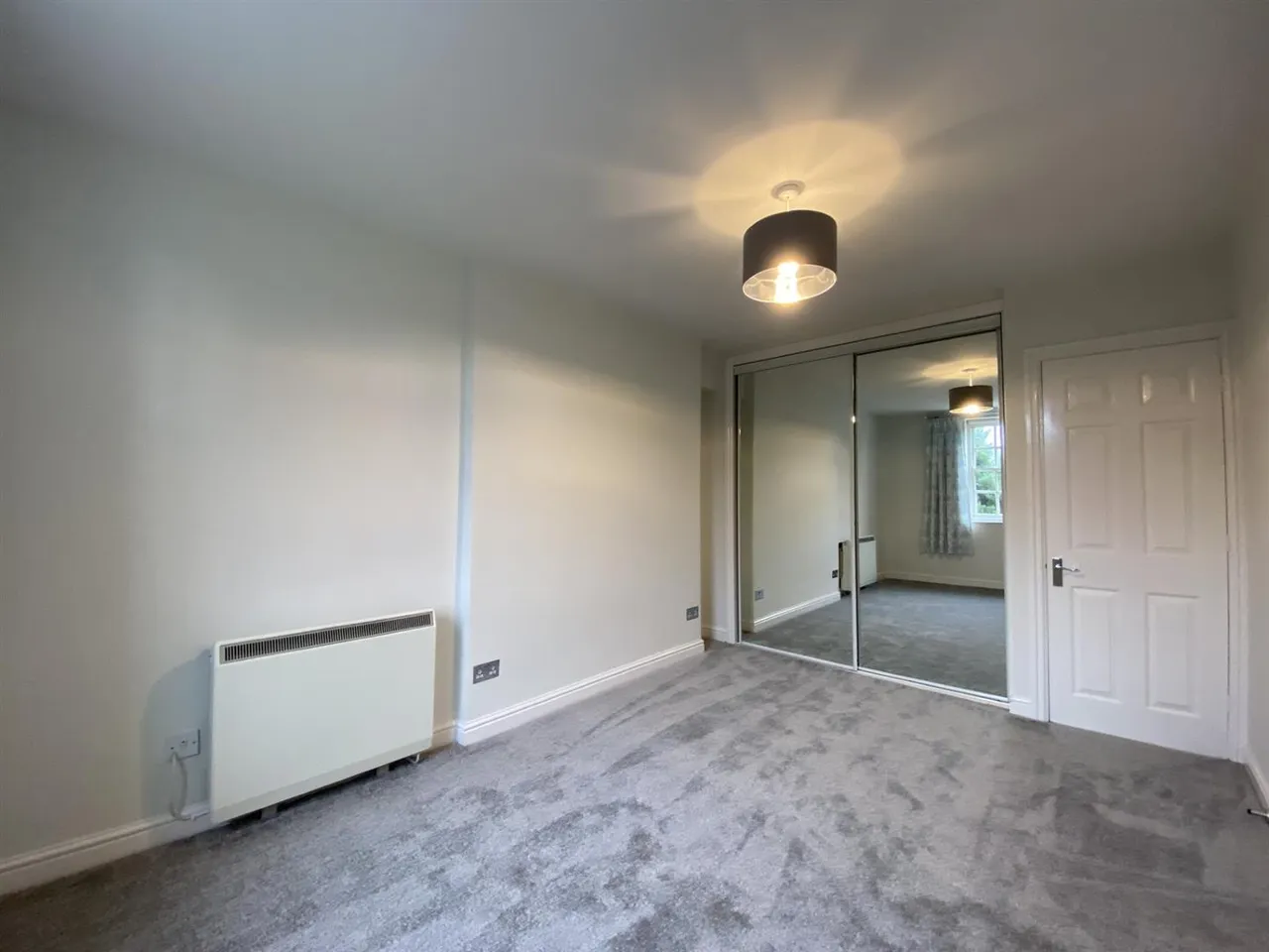 Mowbray Grange, South End, photo 6
