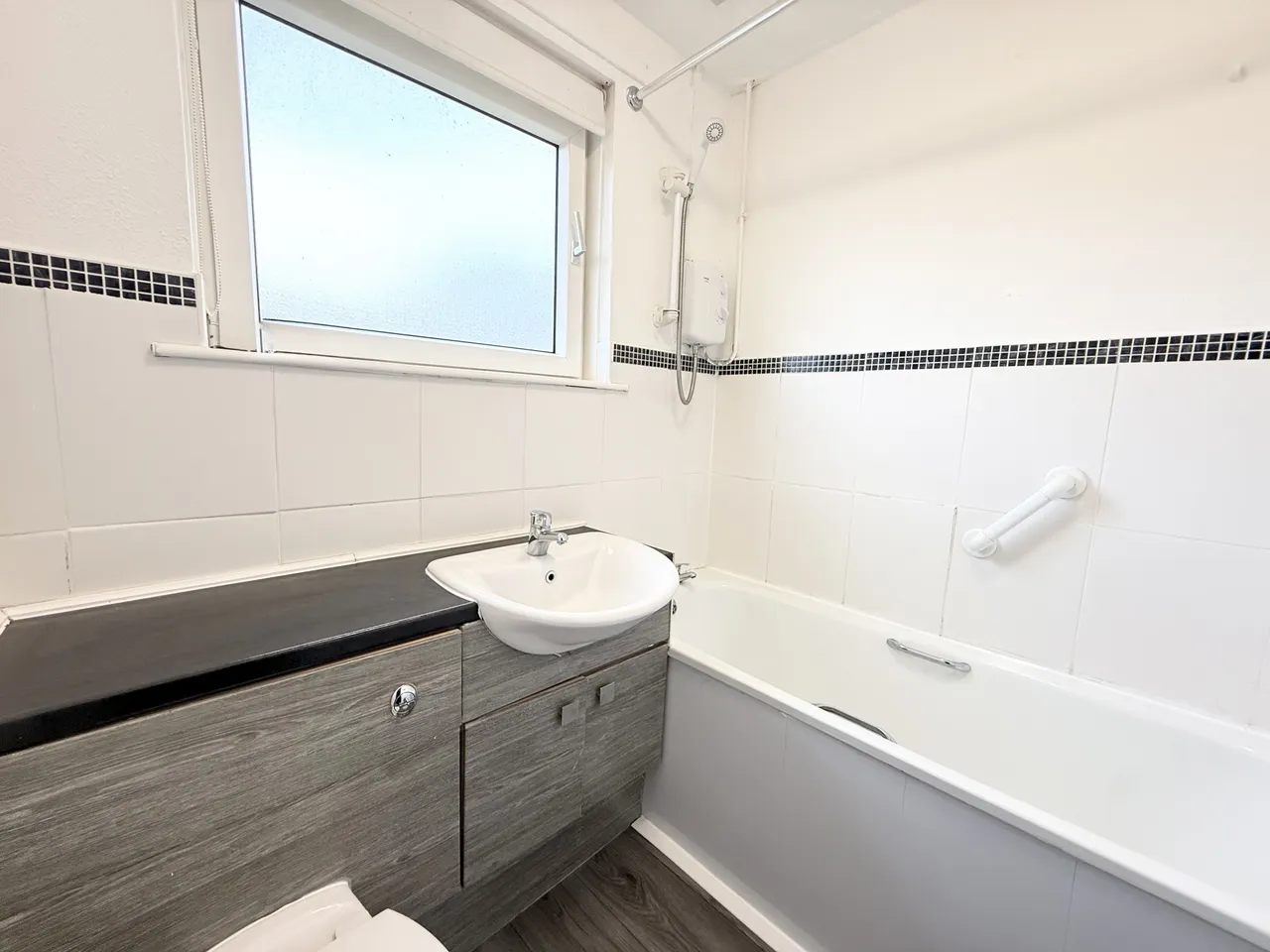 North Dryburgh Road, Wishaw, ML2, photo 8