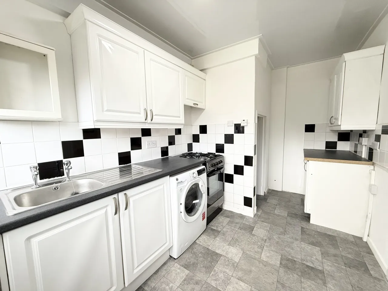 North Dryburgh Road, Wishaw, ML2, photo 4