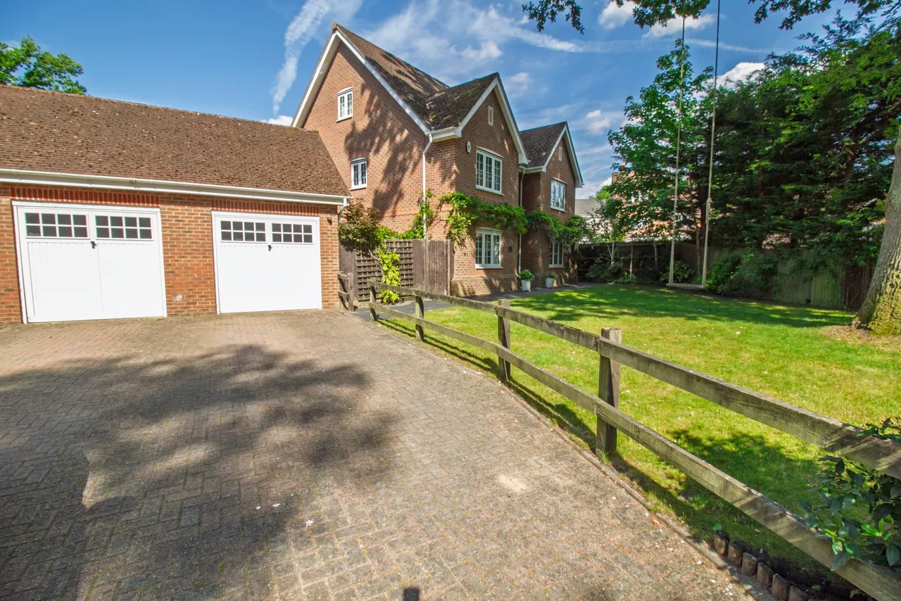 Kintbury Close, Fleet, GU51 1AY, photo 18