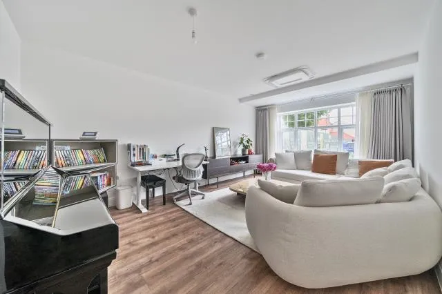 Pyestock Way, Fleet, GU51, photo 4