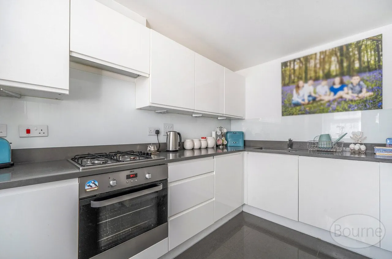 Leachman Way, Petersfield, GU31, photo 3