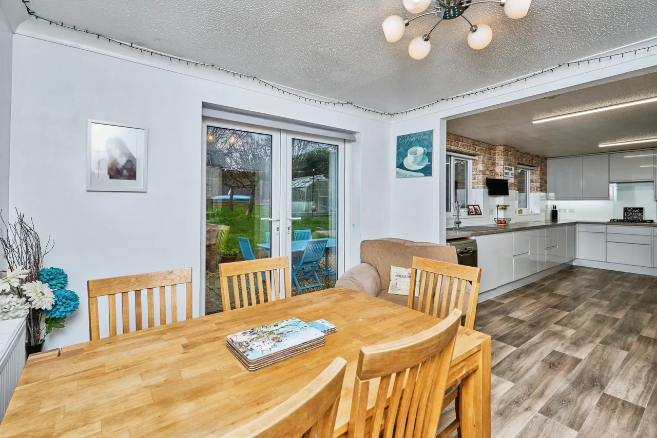 Caws Avenue, Seaview, PO34, photo 4