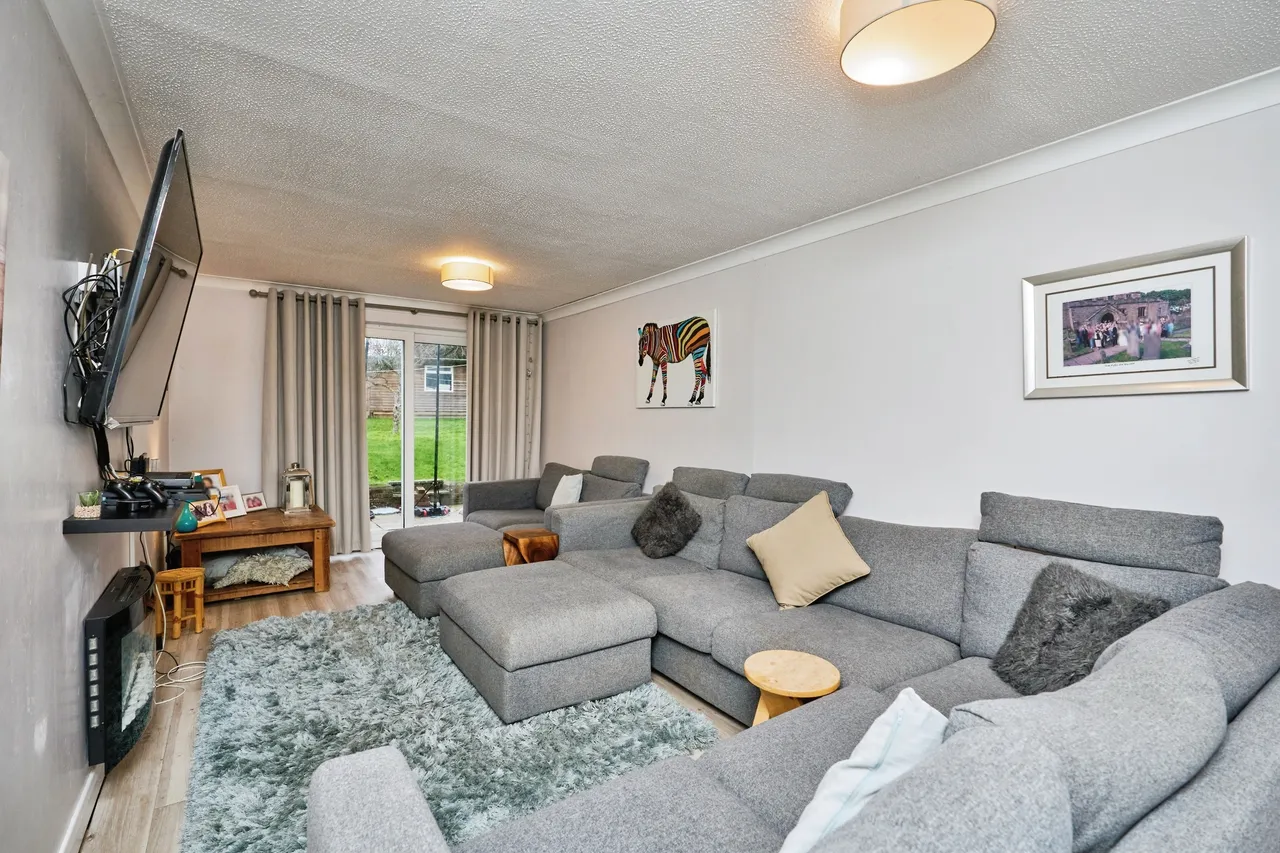 Caws Avenue, Seaview, PO34, photo 6