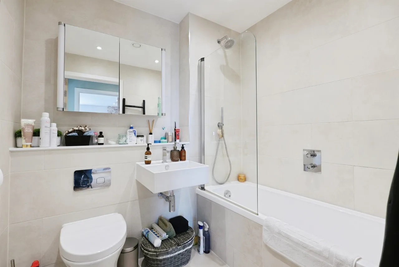 Riverwell Close, Watford, photo 7