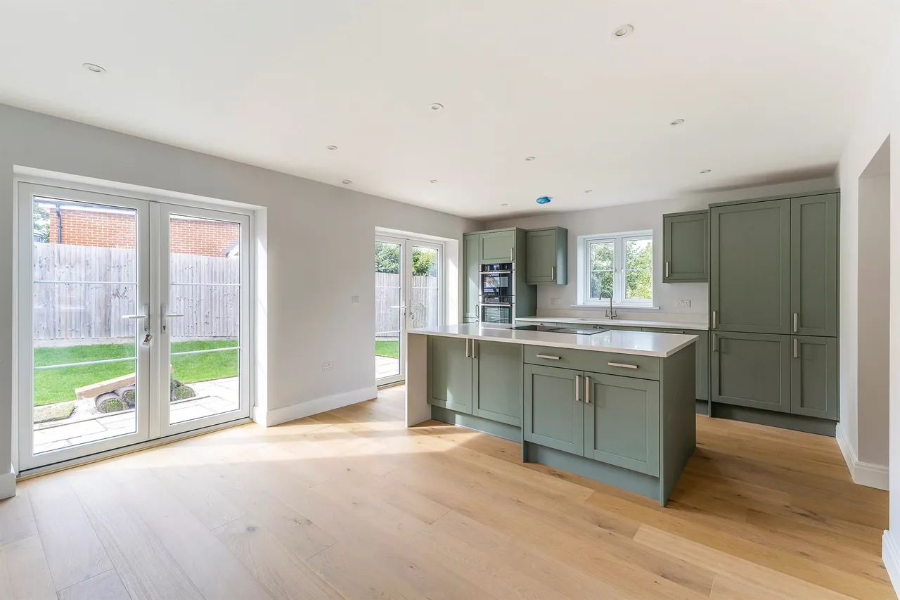 Winterslow Road, Porton, SP4, photo 9