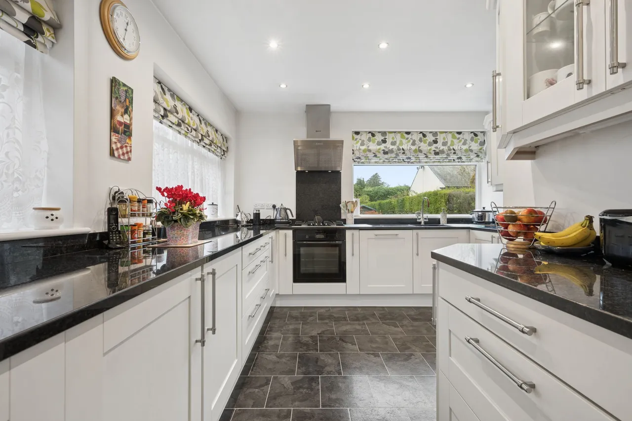 Prescot Road, Aughton, L39, photo 12