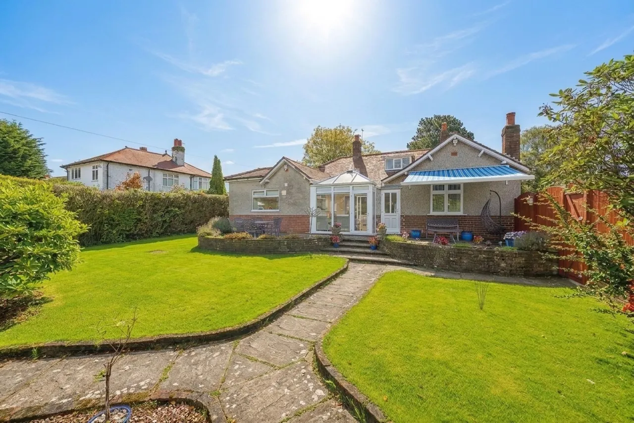 Prescot Road, Aughton, L39, photo 29