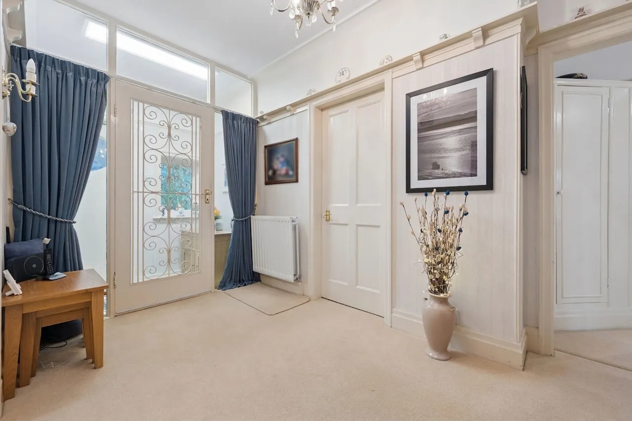 Prescot Road, Aughton, L39, photo 6