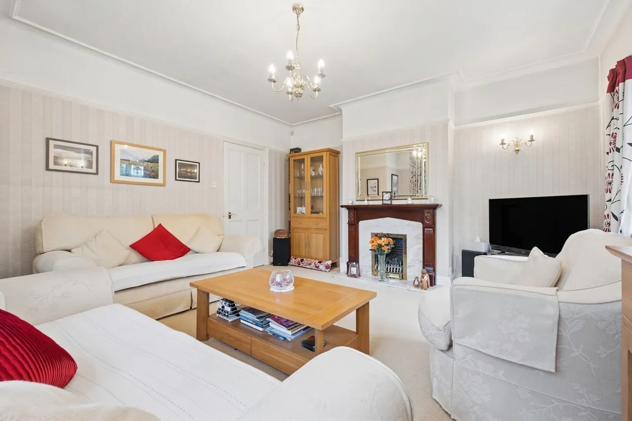 Prescot Road, Aughton, L39, photo 9