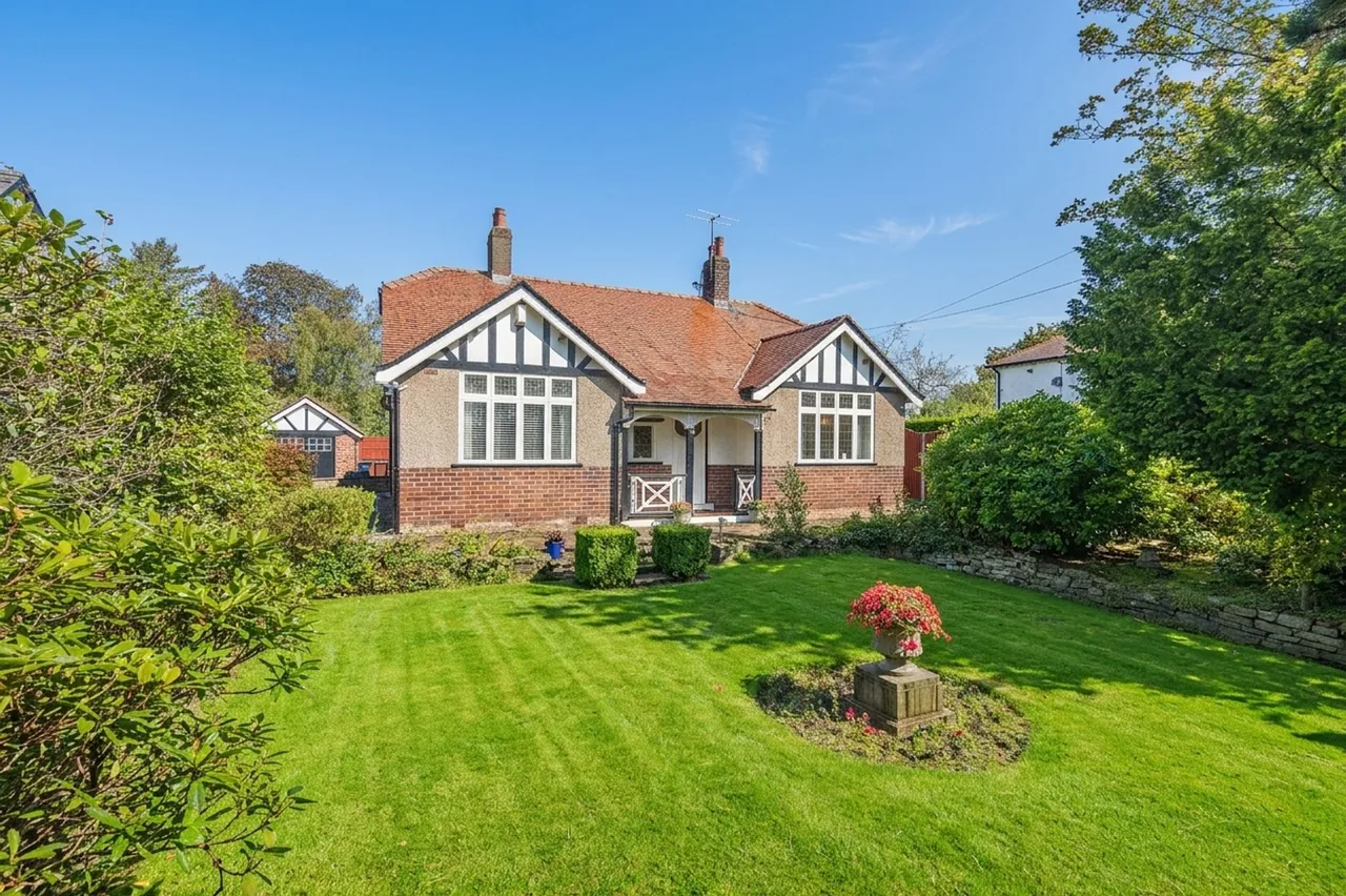 Prescot Road, Aughton, L39, photo 5