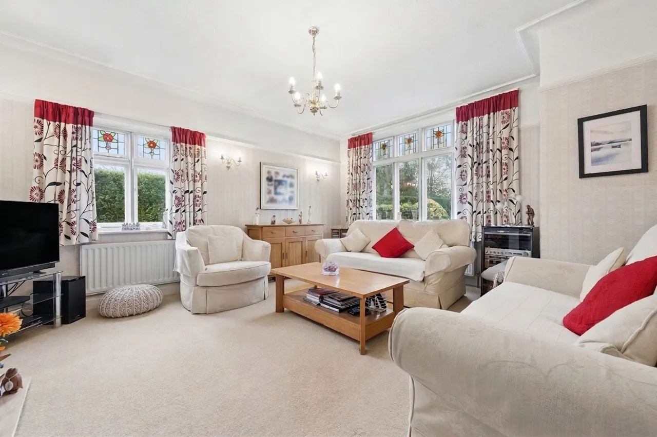 Prescot Road, Aughton, L39, photo 7