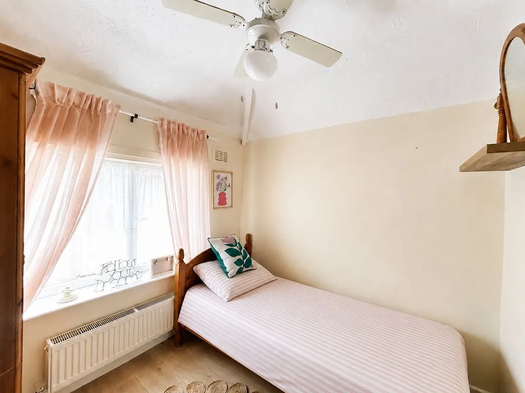 Nursery Road, Walsall, WS3, photo 9