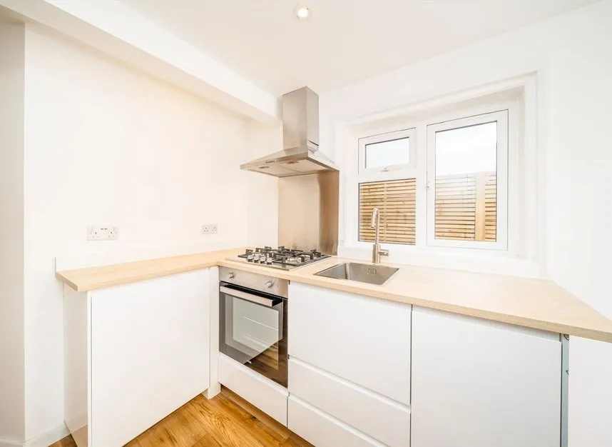 Chesson Road, West Kensington, W14, photo 3