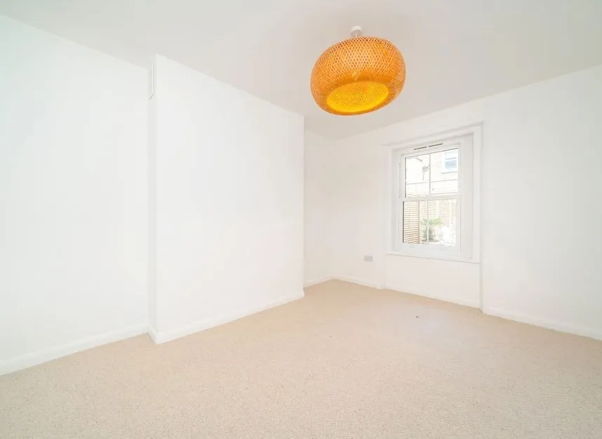 Chesson Road, West Kensington, W14, photo 5