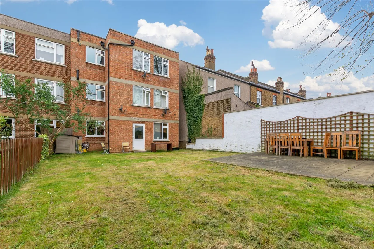 Howard Road, Penge, photo 11