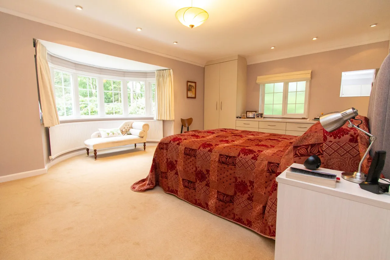 Thornhill Stockton Avenue, Fleet, GU51 4NS, photo 10