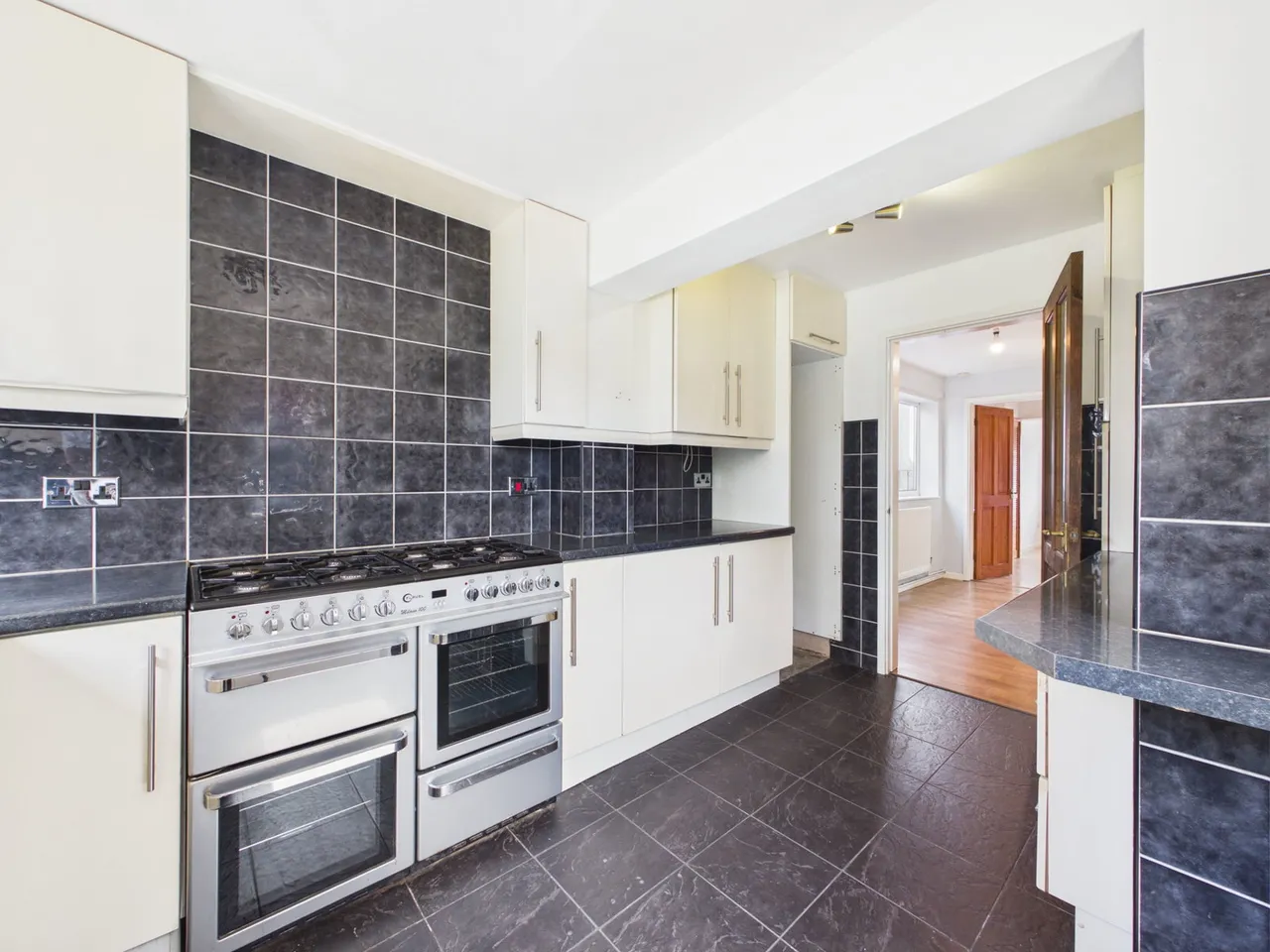 Hampton Drive, Newport, TF10, photo 5