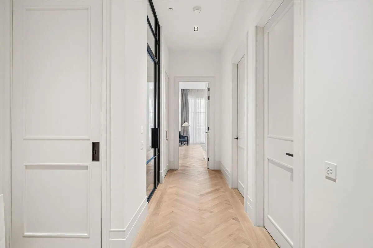 Queensway, London, W2, photo 8