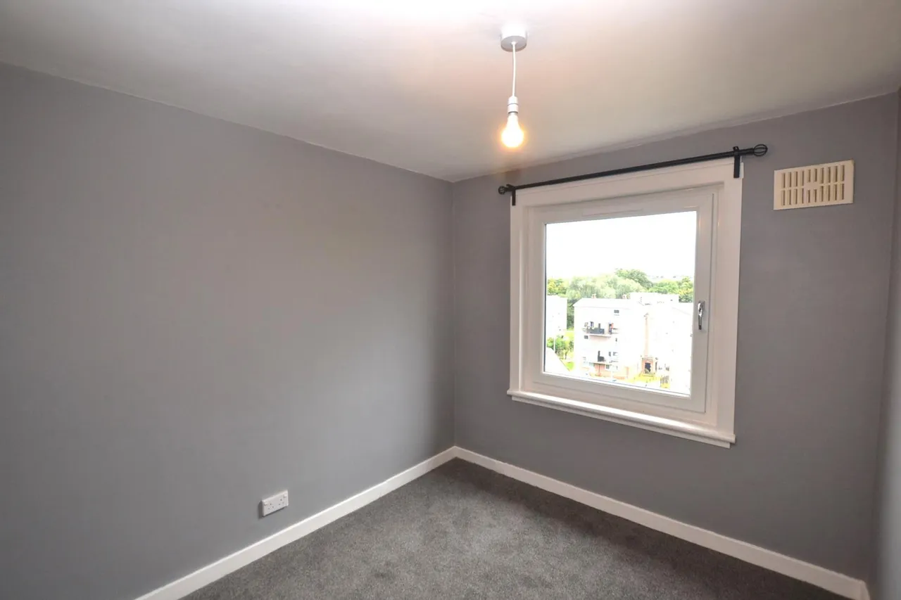 Northfield Farm Avenue, Edinburgh, EH8, photo 12