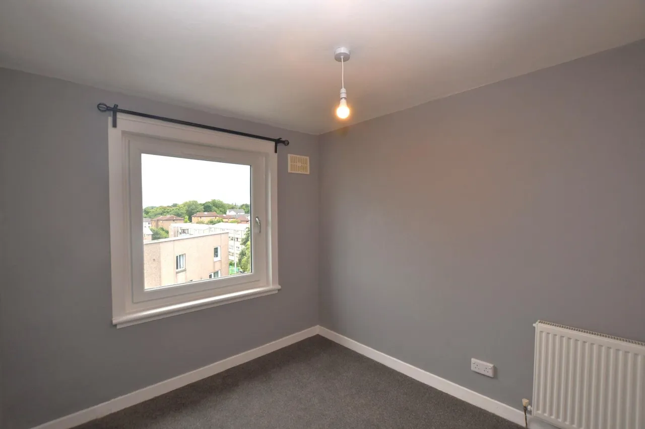 Northfield Farm Avenue, Edinburgh, EH8, photo 13