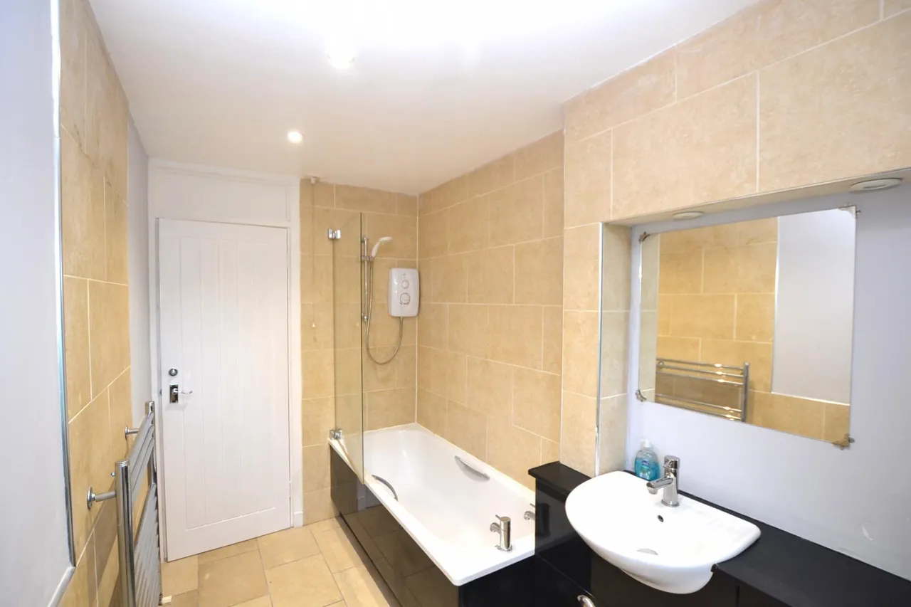 Northfield Farm Avenue, Edinburgh, EH8, photo 11