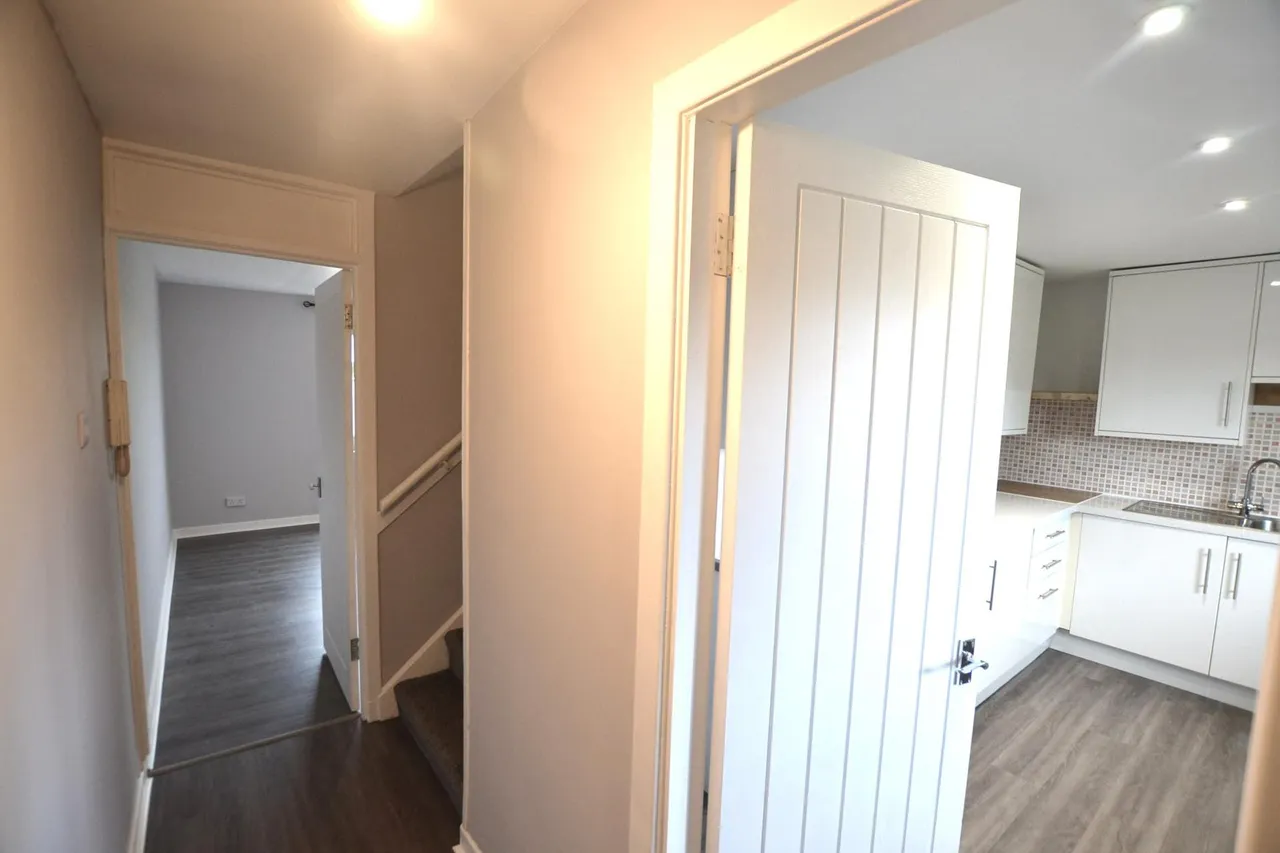 Northfield Farm Avenue, Edinburgh, EH8, photo 15