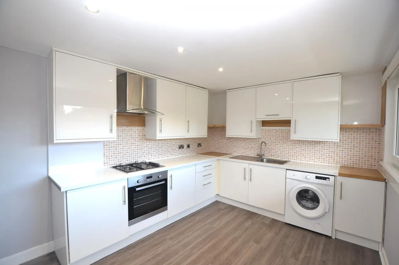 Northfield Farm Avenue, Edinburgh, EH8, photo 4