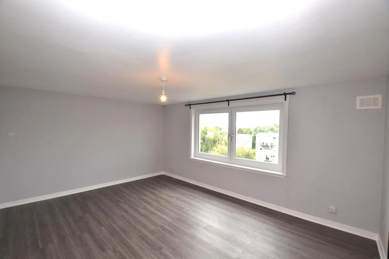 Northfield Farm Avenue, Edinburgh, EH8, photo 3