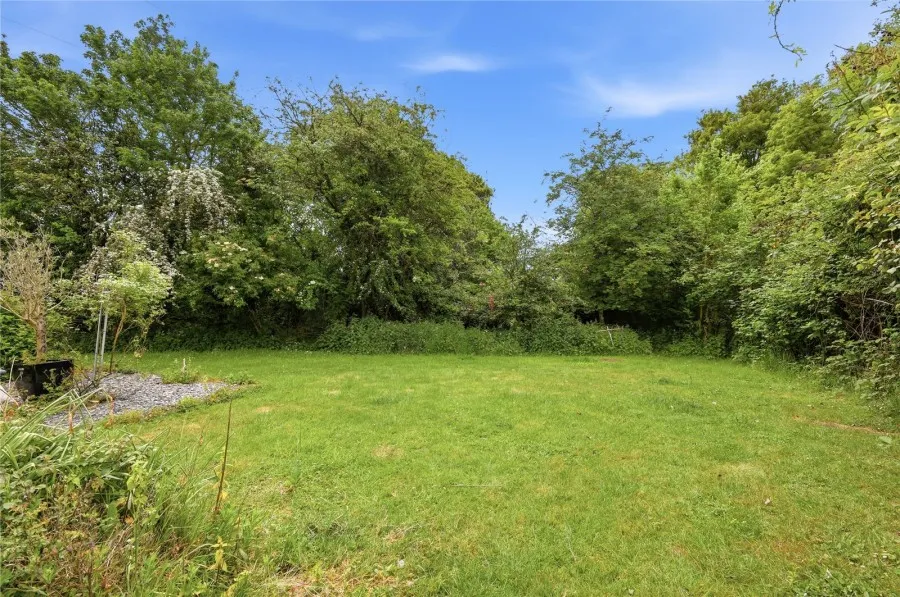 with 5 bedrooms in Nr Saffron Walden, CB11, photo 20